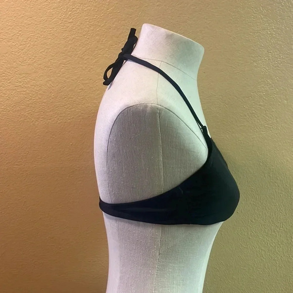Black Swimsuit Top M‎ - Picture 3 of 5